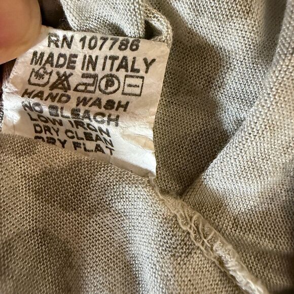 Flora Ashley Sweater TwoFer Layered Blouse Top Shirt Animal Gray M bv - Picture 8 of 8